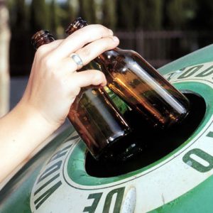 Seminario de management para interesados en el medio ambiente y reciclaje de residuos. Aprenderás sobre una perspectiva económica y de gestión de recursos.