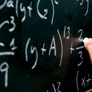 Tutorial gratis dirigido a estudiantes de ciencias, matemáticas e ingenieros que quieran aprender sobre Álgebra lineal: vectores, matrices, determinantes y mucho más, en un curso completo y para principiantes.