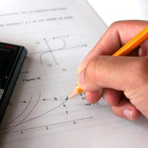 Si tienes problemas con el álgebra, aquí tienes un videocurso online completo con muchos ejercicios en diferentes niveles de dificultad.