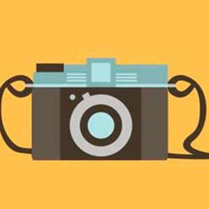 En este curso para aprender a usar correctamente una cámara réflex digital, también llamada DSLR, vas a conocer todas las partes que componen tu cámara, para qué sirve cada una, y de qué forma puedes hacer modificaciones y aprovechar todas sus posibilidades.