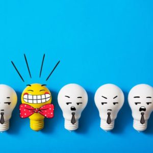 Aprende a ser feliz (casi) como un Gurú. Curso resumido inicial sobre el ser feliz.