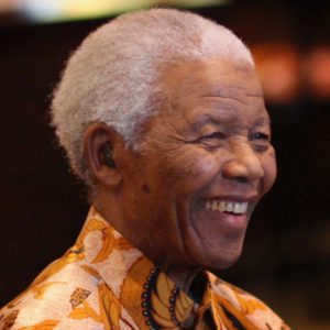 Aprende junto al nieto de Nelson Mandela sobre los logros de su abuelo desde una perspectiva más familiar, y sobre el trabajo que desarrolla su fundación.