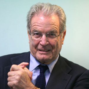 Seminario magistral impartido por el fundador del despacho internacional Garrigues. Consejos y reflexiones de uno de los empresarios más importantes de España.