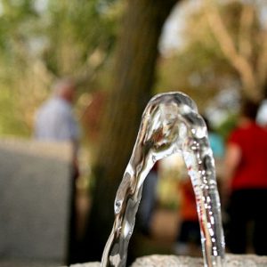 Descubre, de la mano de un ingeniero de la compañía pública, los y procesos de gestión y mantenimiento utilizados para garantizar el suministro en la región.