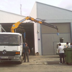 Con este curso obtendrás la certificación teórica del manejo de Grúa Hidráulica Articulada. Con certificado final para los mejores estudiantes.