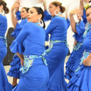Aprenderás una coreografía sobre un tema por tangos. Curso con nivel inicial. También se enseña un poco de técnica. Coreografía del baile completo